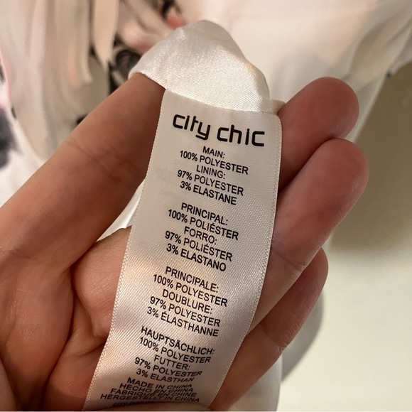 City Chic Lotus Lust Floral Maxi Dress in Ivory - Picture 14 of 15